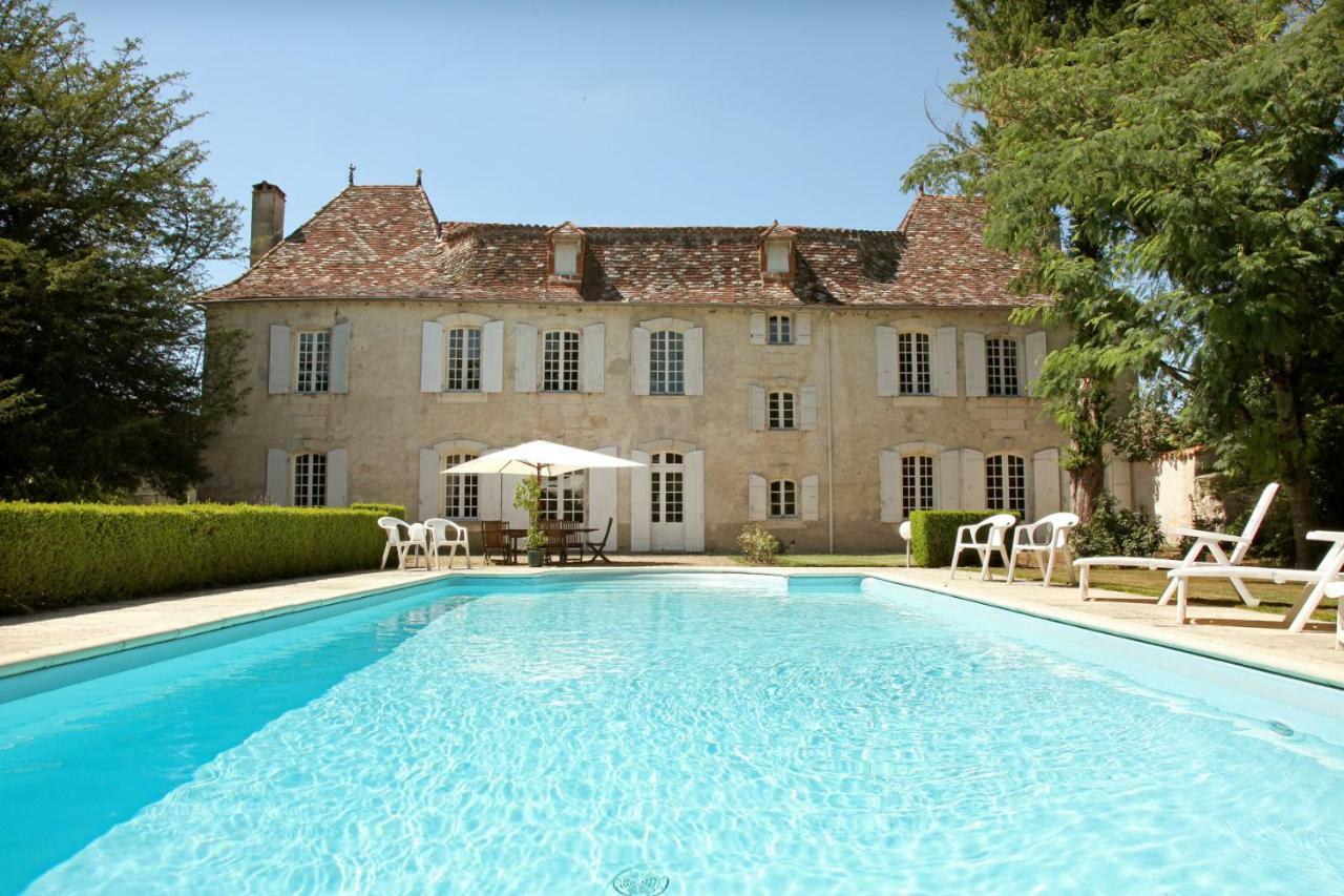 Château La Gentilhommière du Puits Notre-Dame 30 rue de l'église 24110 Saint Léon sur l'Isle Saint-Leon-sur-l'Isle Exterior foto